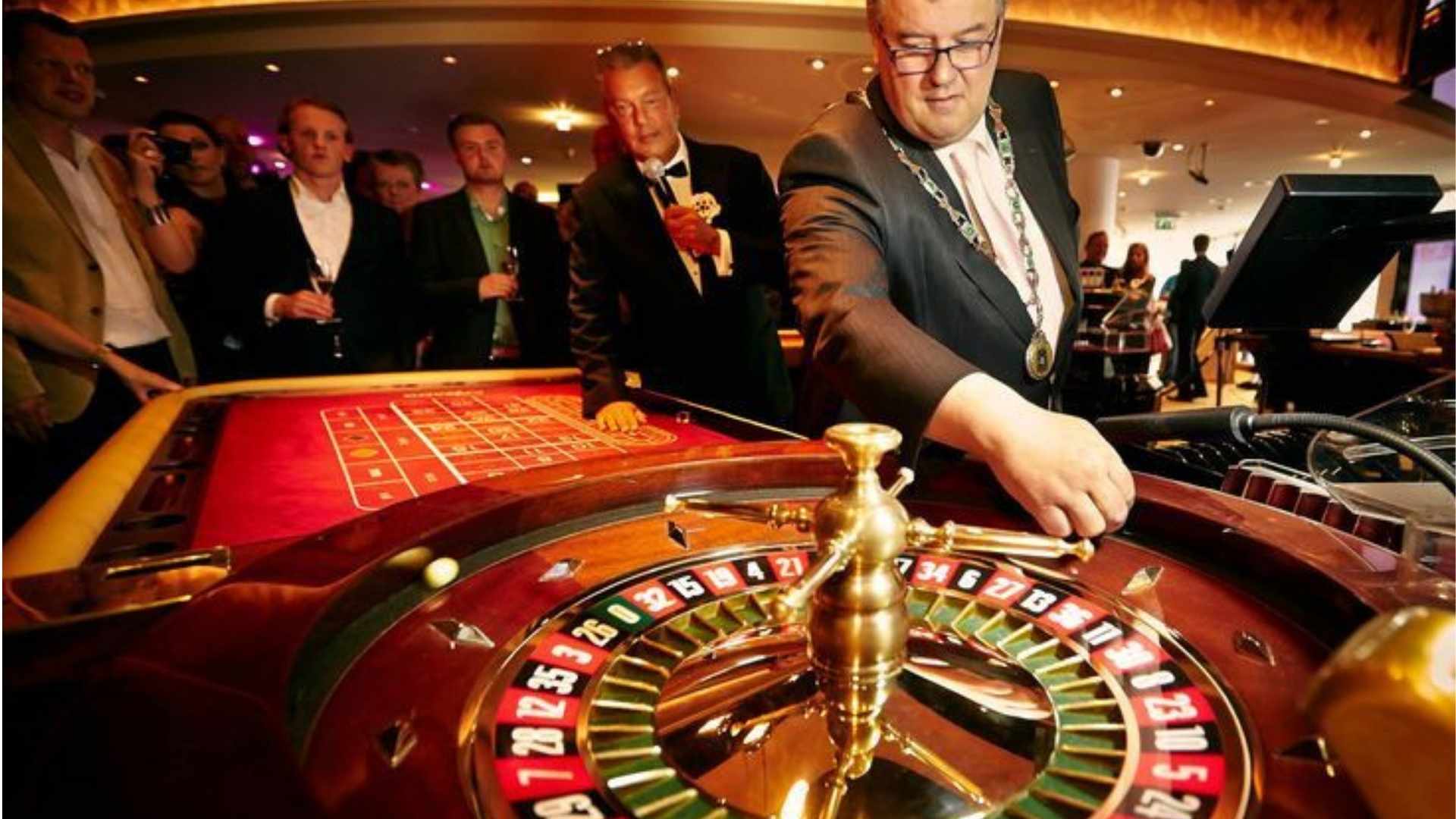 Learn Winning Bluff Concepts Easily